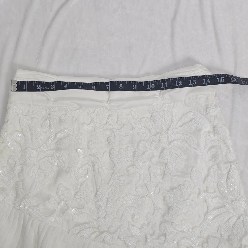 Naked Wardrobe The Statement White Sequin Ruffle Mini Skirt Women's Size M NWOTF - Picture 13 of 15